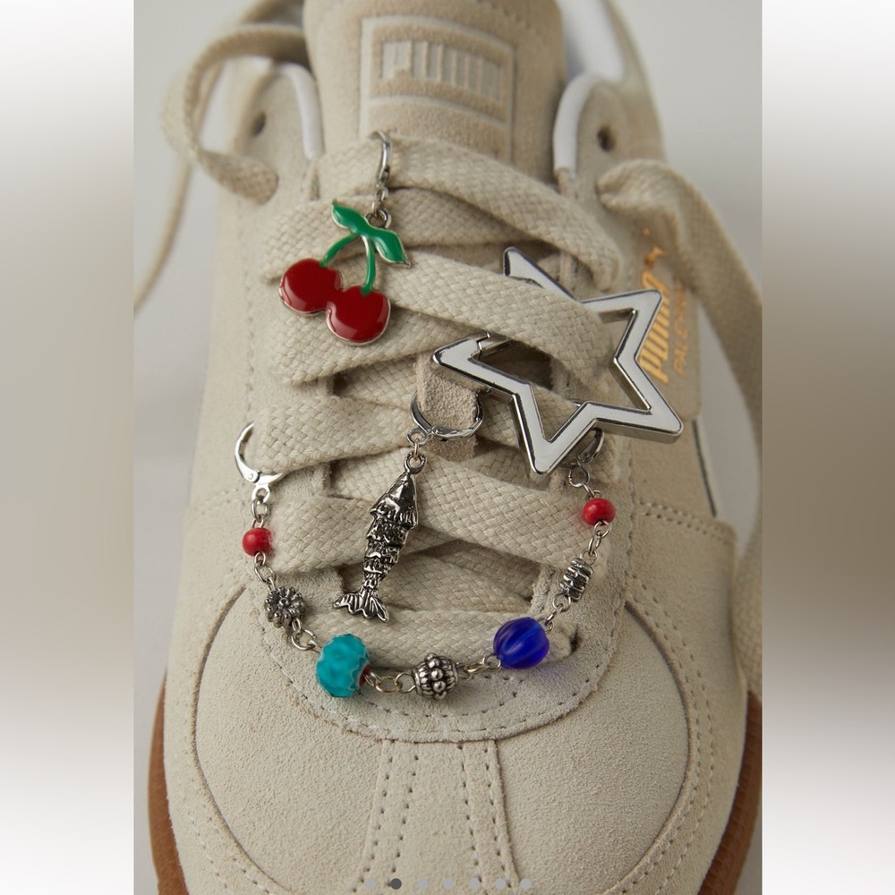 NWT Free People Shoe Charm and Pin Pack